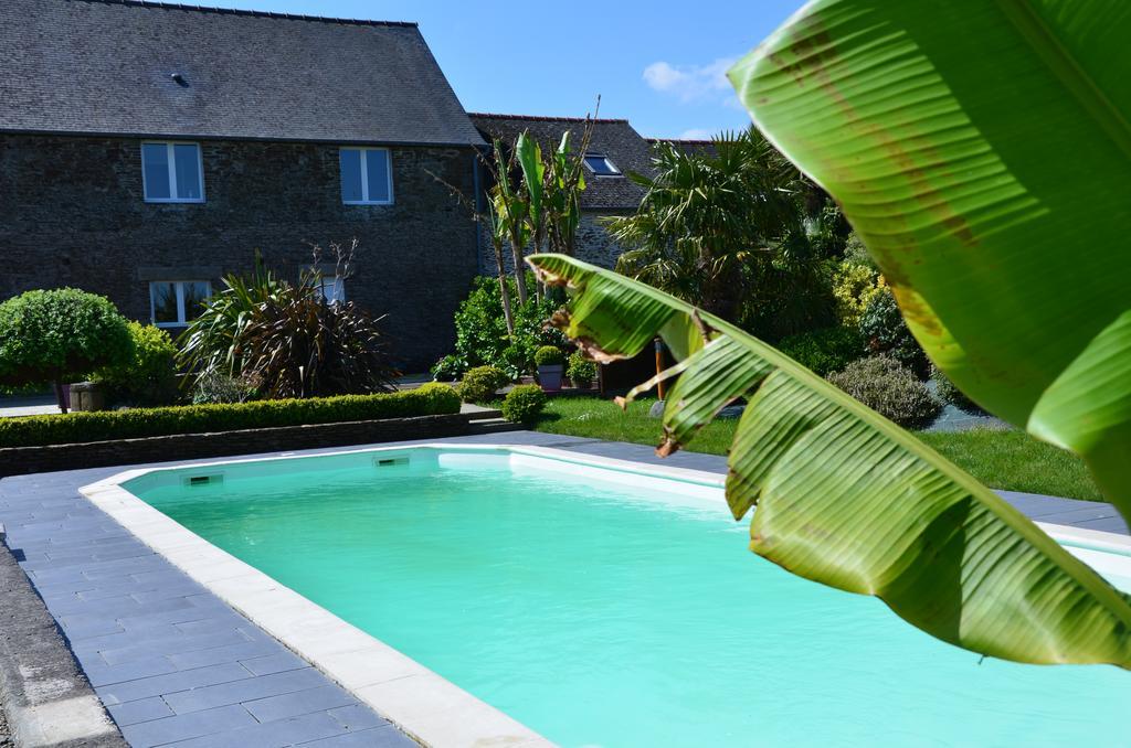 Maison D'Hotes La Closeraie De La Baie Saint-Méloir-des-Ondes Kültér fotó