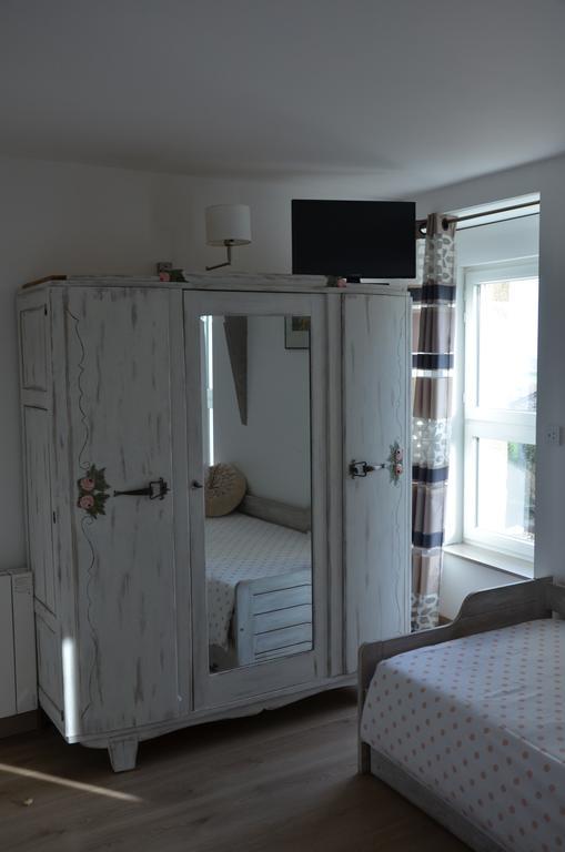 Maison D'Hotes La Closeraie De La Baie Saint-Méloir-des-Ondes Kültér fotó